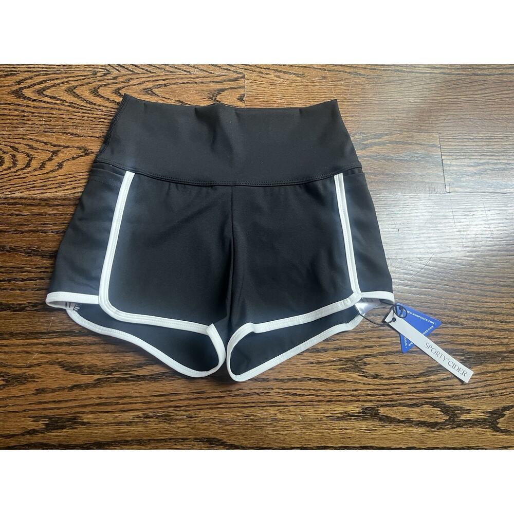 CIDER HIGH RISE ACTIVE SHORTS Sz. S Black NWT
